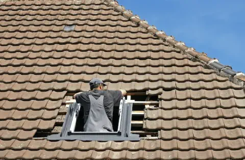 Pose de velux à Poucharramet